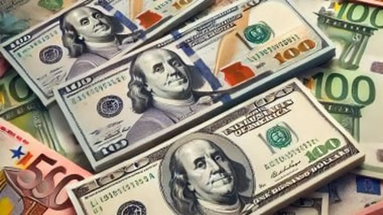 سعر الدولار مقابل الجنيه في بنك مصر يتجاوز 52 جنيهًا